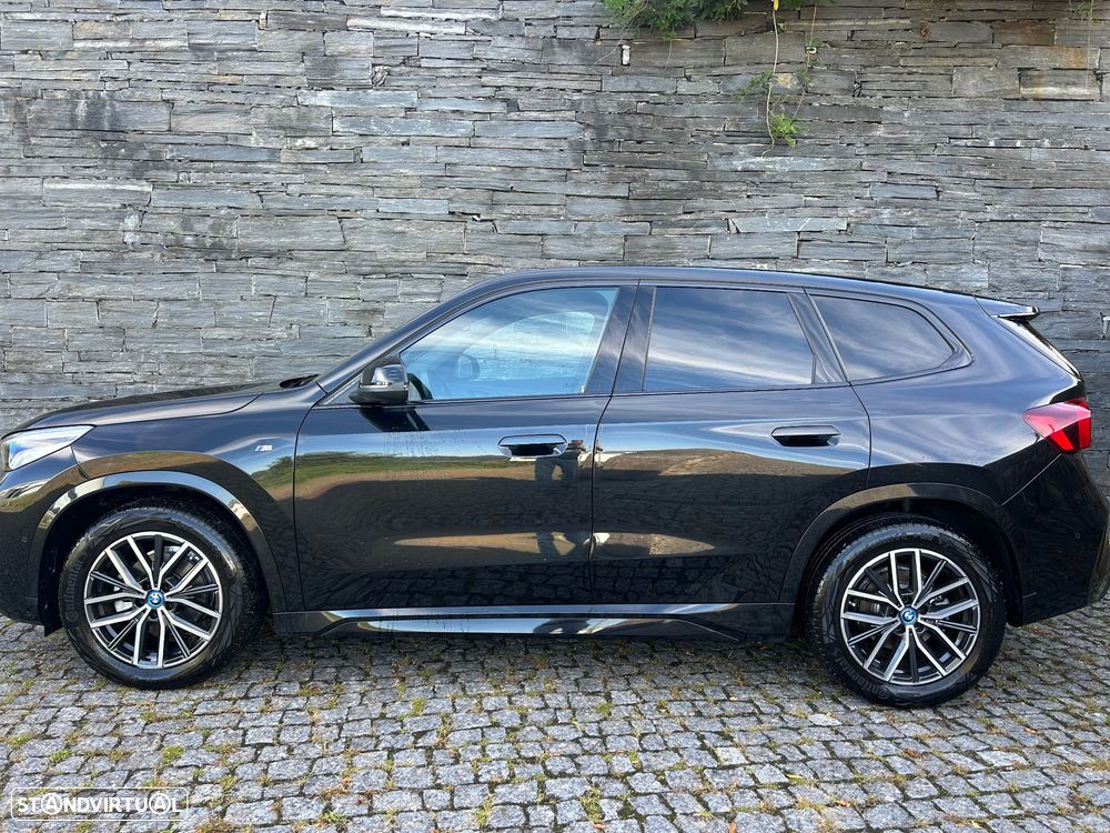 BMW iX1 - 5
