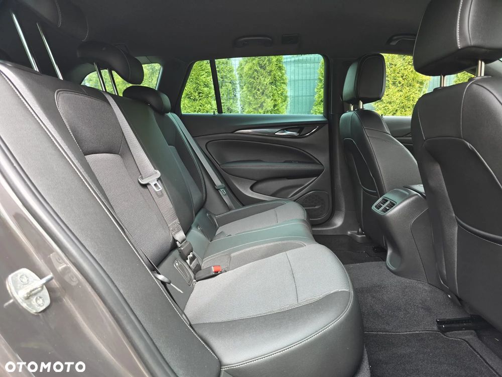 Opel Insignia 2.0 CDTI Business Elegance S&S - 26