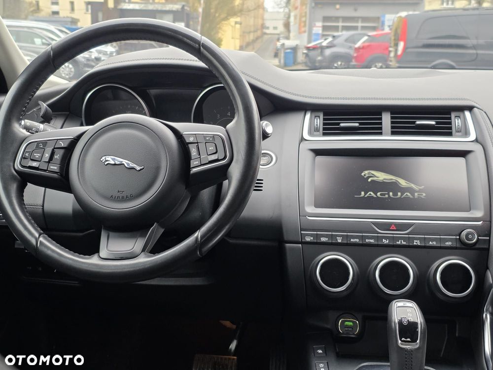 Jaguar E-Pace 2.0 i4P AWD - 4