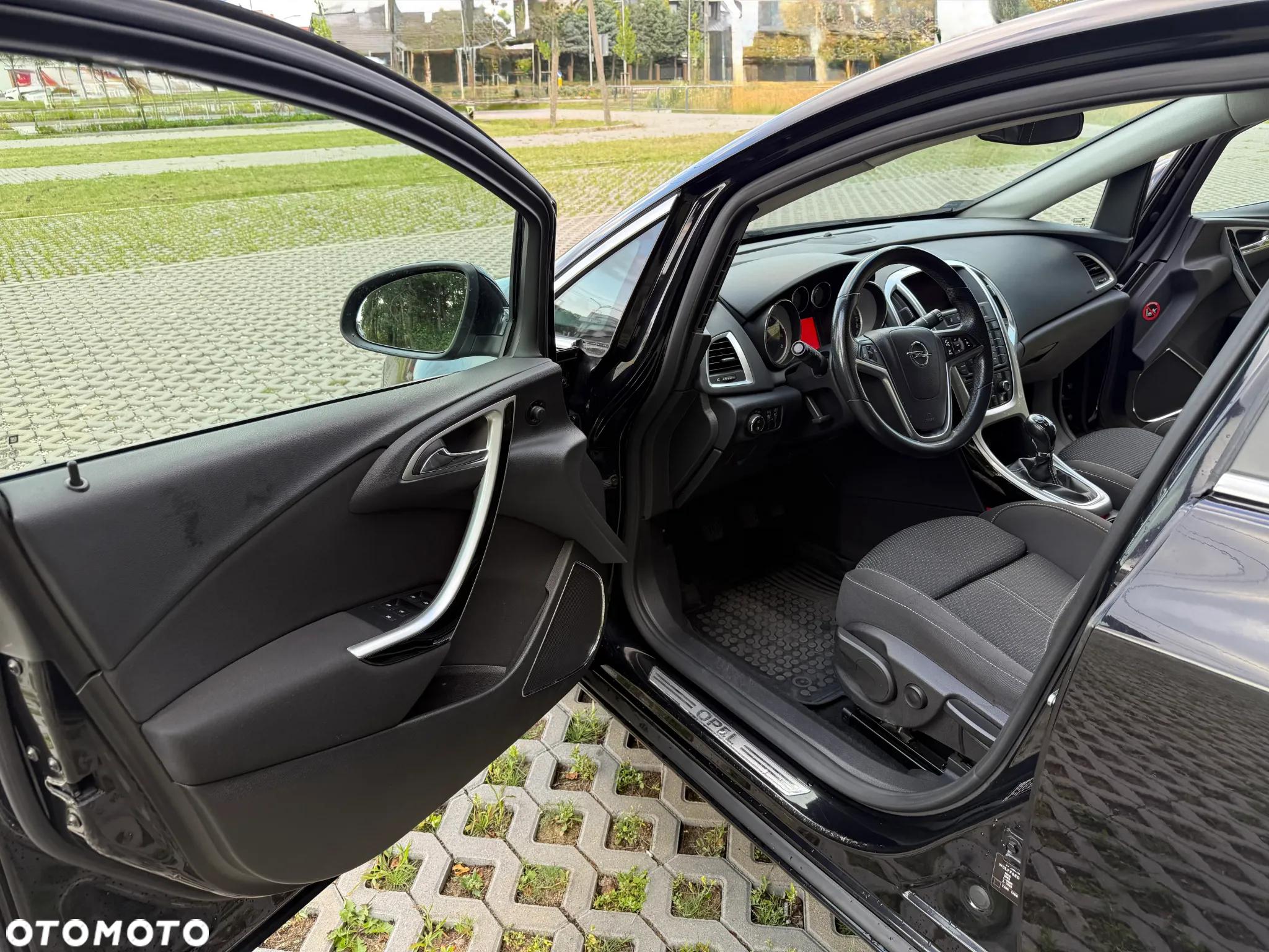 Opel Astra IV 1.6 Sport - 17