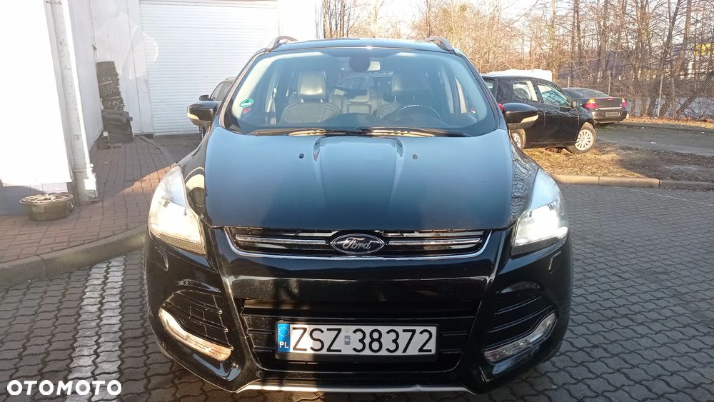 Ford Kuga 2.0 TDCi 4x4 Titanium - 29