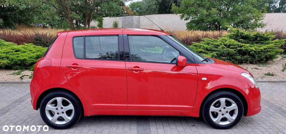 Suzuki Swift 1.3 Limited 25 - 19