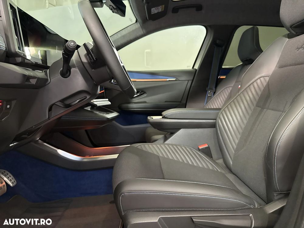 Renault Grand Scenic - 25
