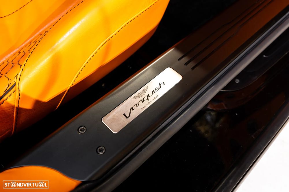 Aston Martin Vanquish Touchtronic 2 - 34