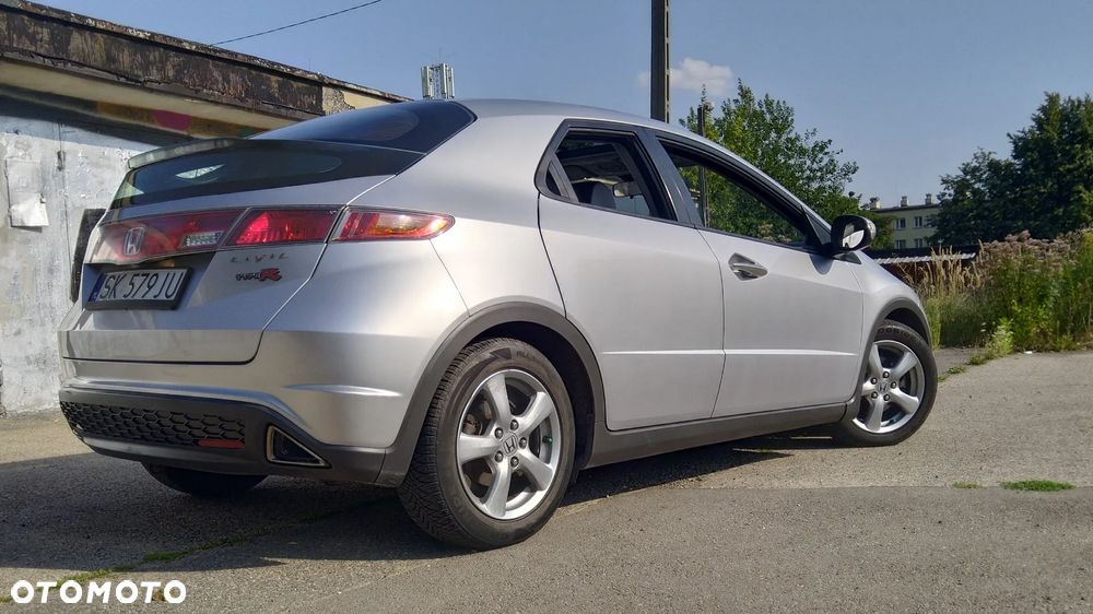 Honda Civic 1.8 Executive - 4