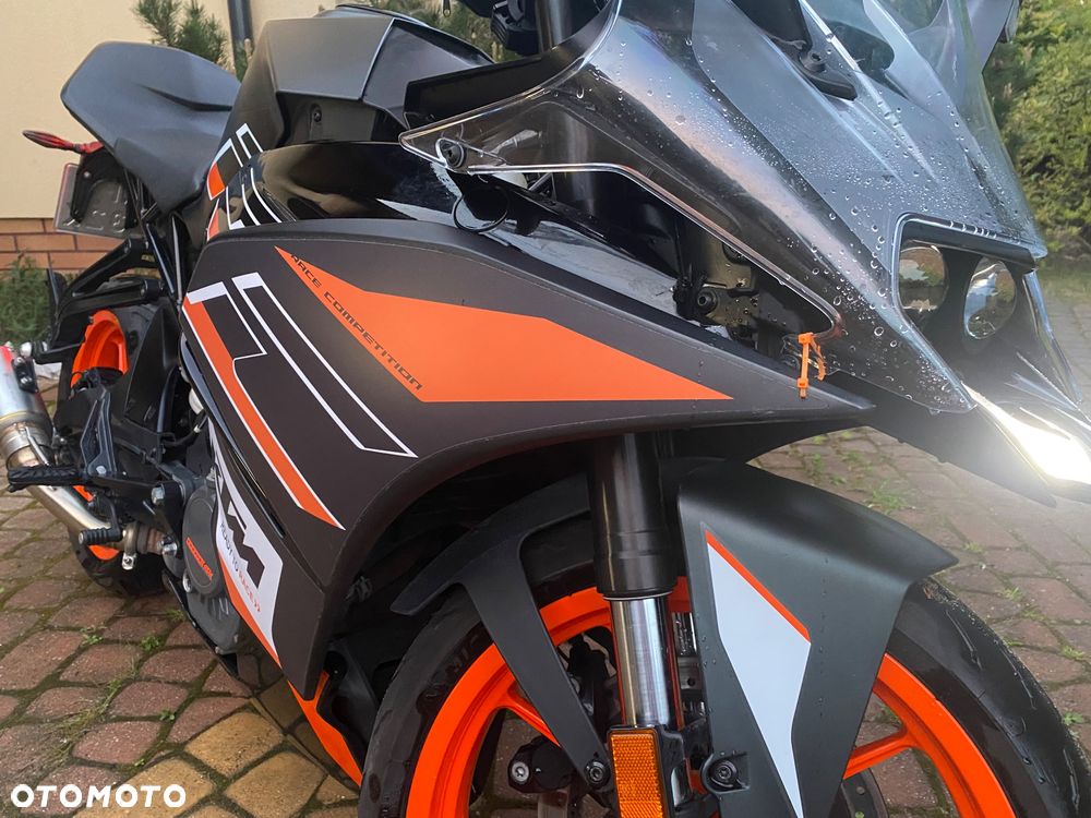 KTM RC 125 - 7