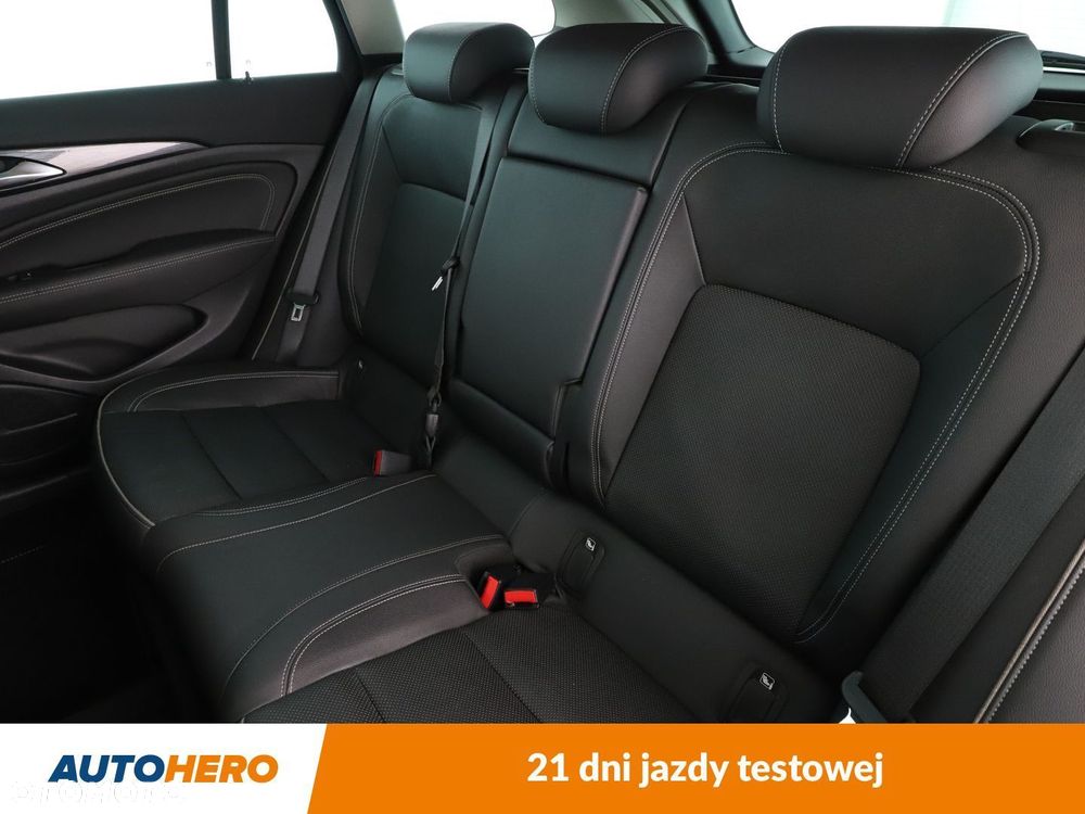 Opel Insignia 1.5 T Innovation S&S Eco - 14