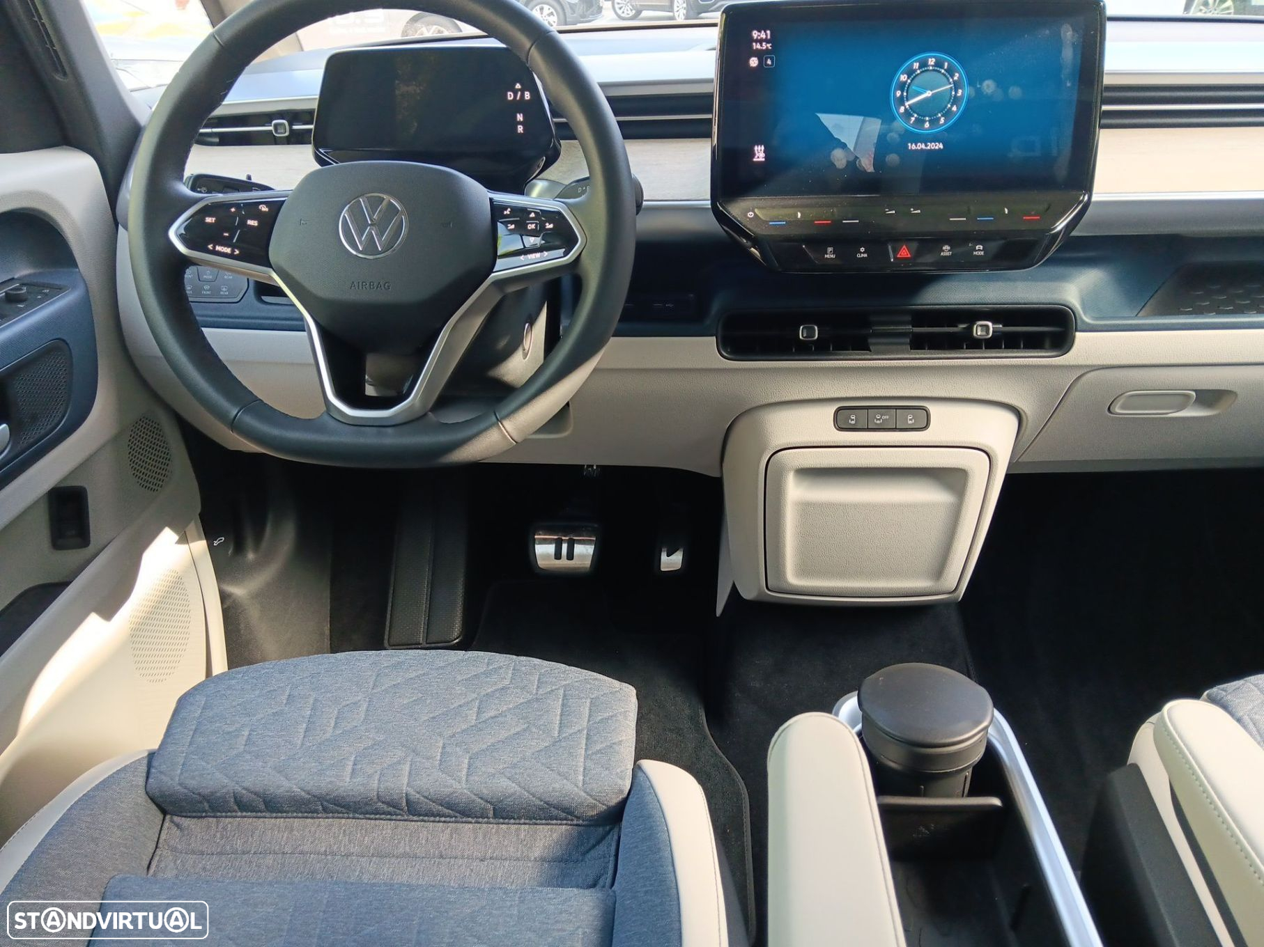 VW ID.Buzz Pro - 13