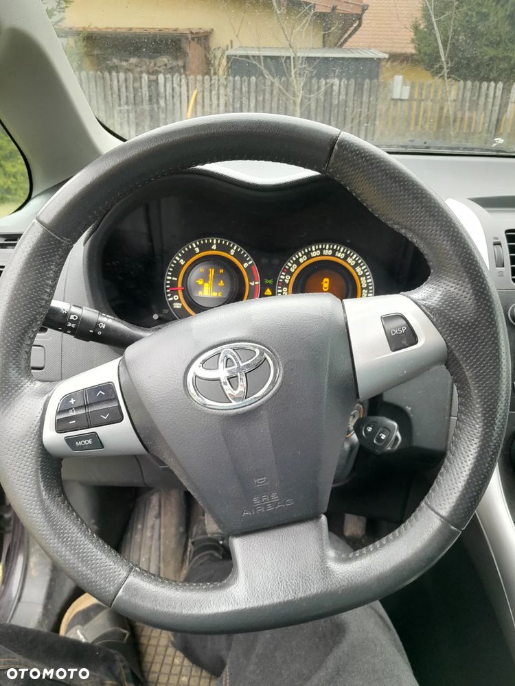 Toyota Auris 1.33 VVT-i Terra - 20