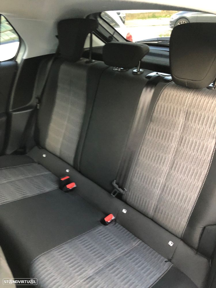 Opel Corsa 1.2 Business - 25