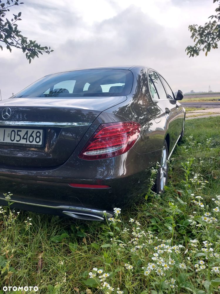 Mercedes-Benz Klasa E - 2