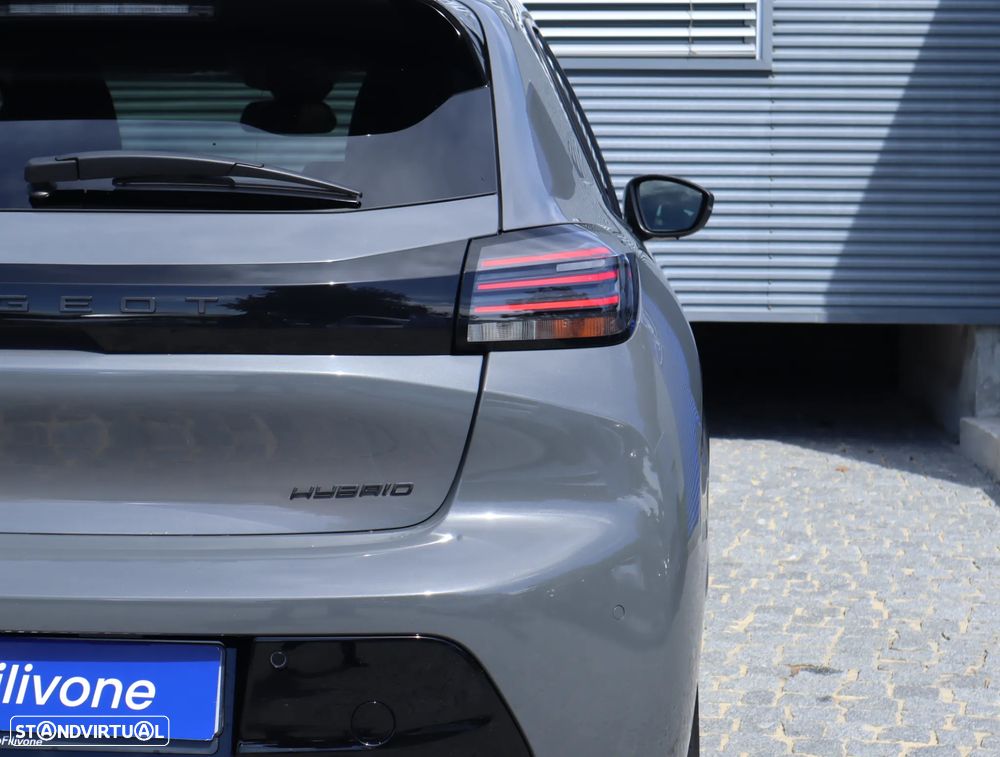 Peugeot 208 1.2 Hybrid Allure e-DCS6 - 16