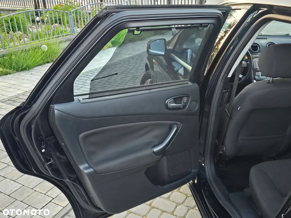 Ford Mondeo 2.0 Viva Titanium - 21