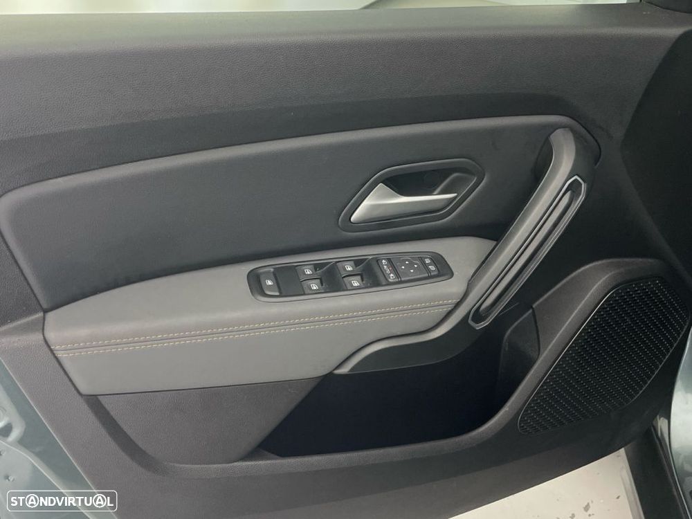 Dacia Duster 1.0 TCe ECO-G Journey+ Up&Go Bi-Fuel - 17