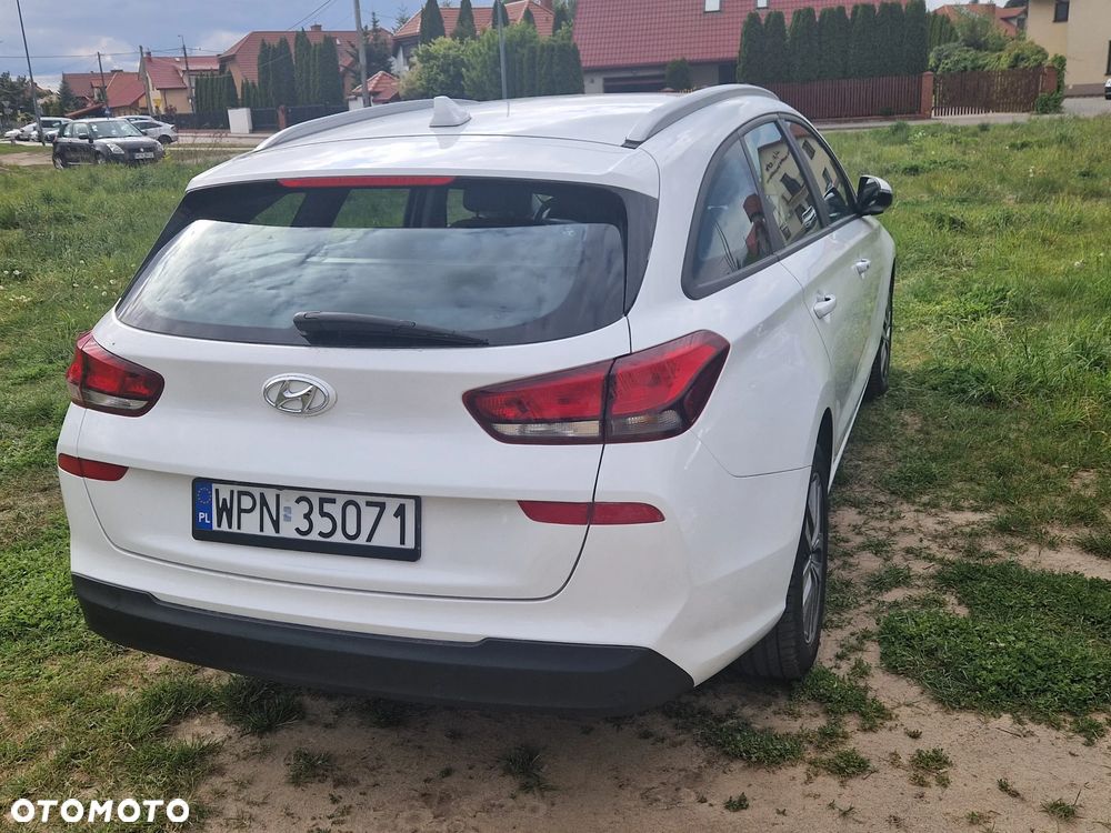 Hyundai i30 1.6 CRDI DCT EDITION 30 - 1