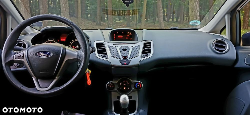 Ford Fiesta 1.25 Ambiente - 12