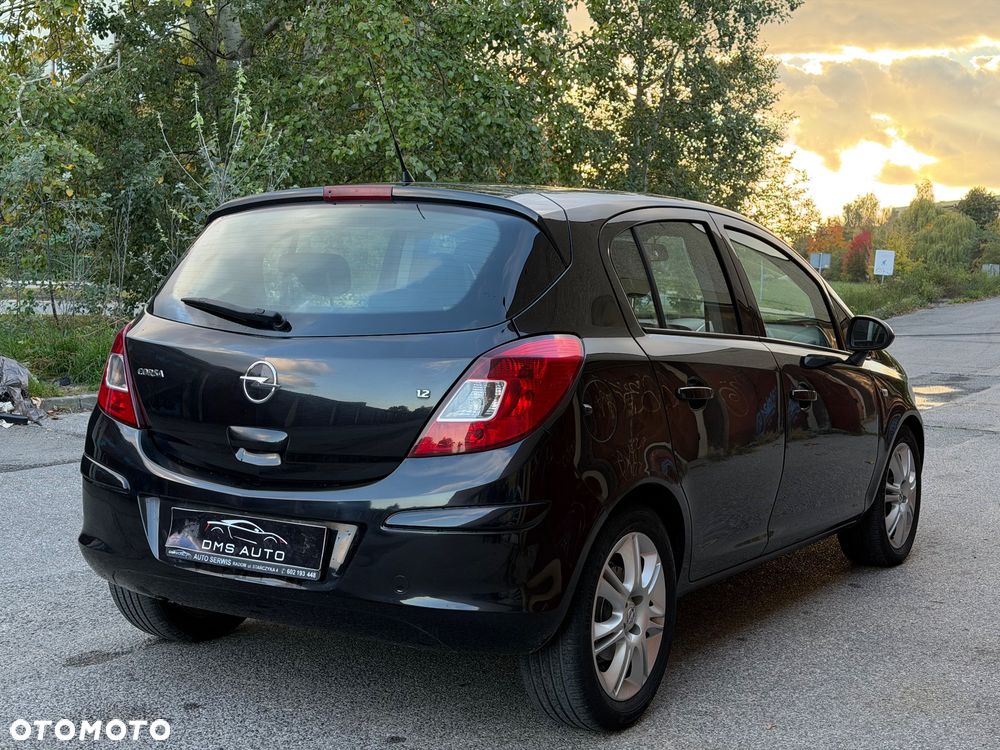 Opel Corsa 1.2 16V Innovation - 5