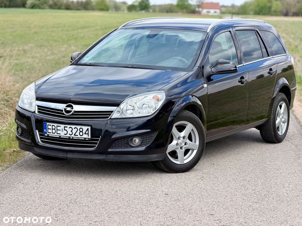 Opel Astra 1.6 Design Edition - 9
