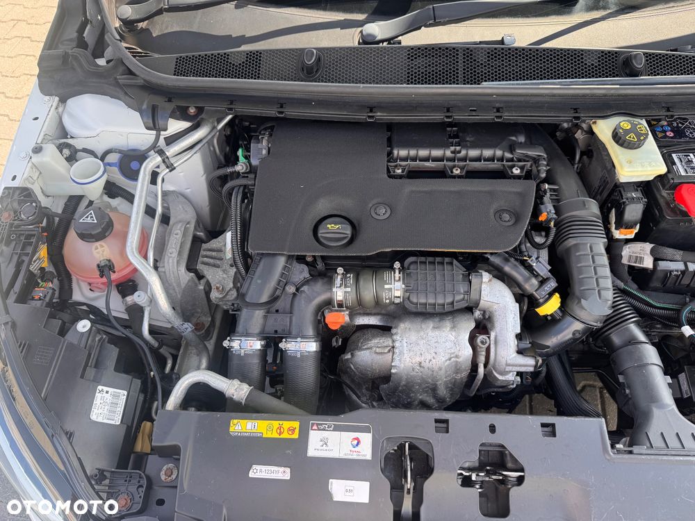 Peugeot 308 1.6 e-HDi Allure S&S - 19