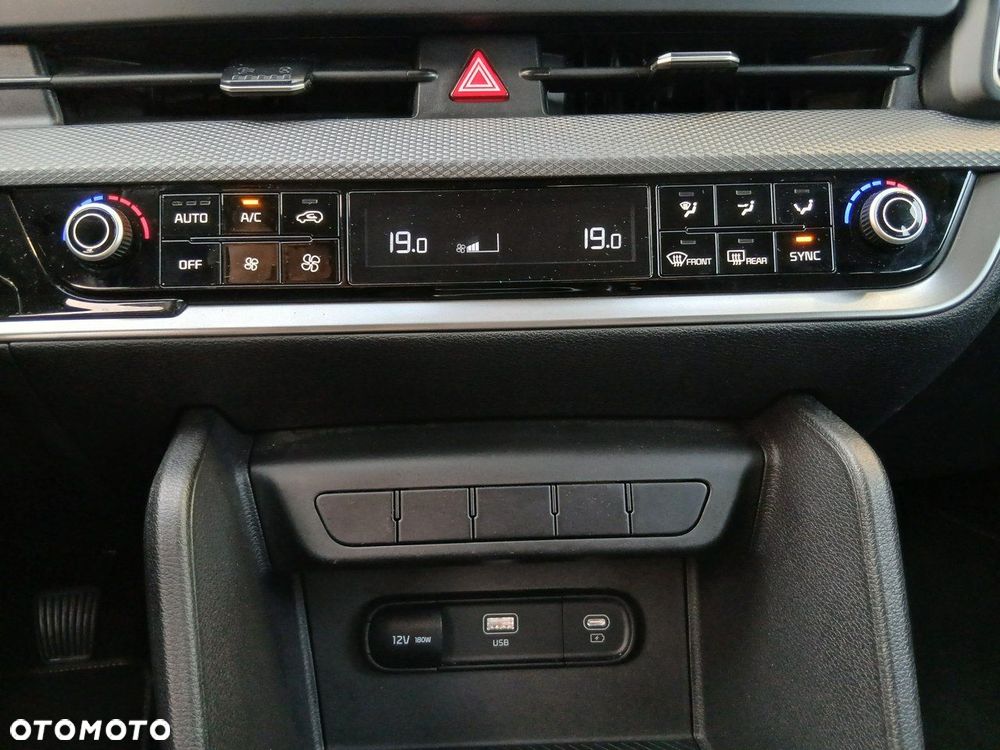 Kia Sportage 1.6 T-GDI M 2WD - 26