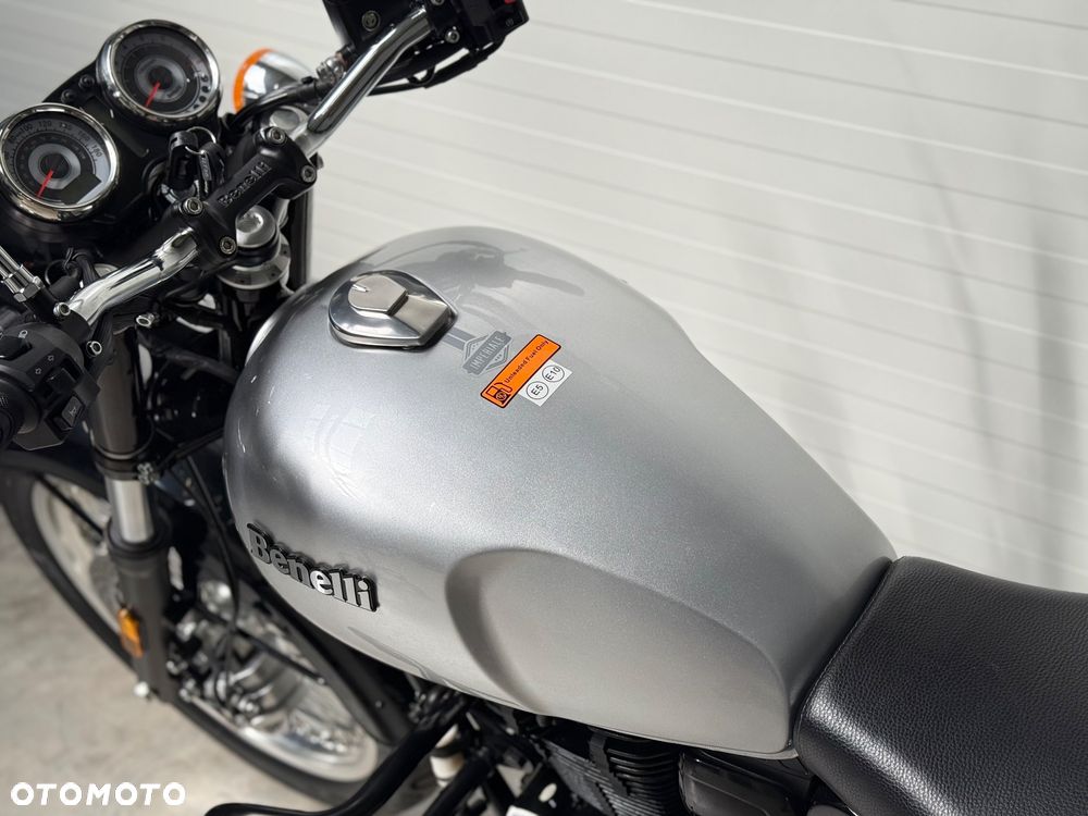 Benelli IMPERIALE 400 - 25