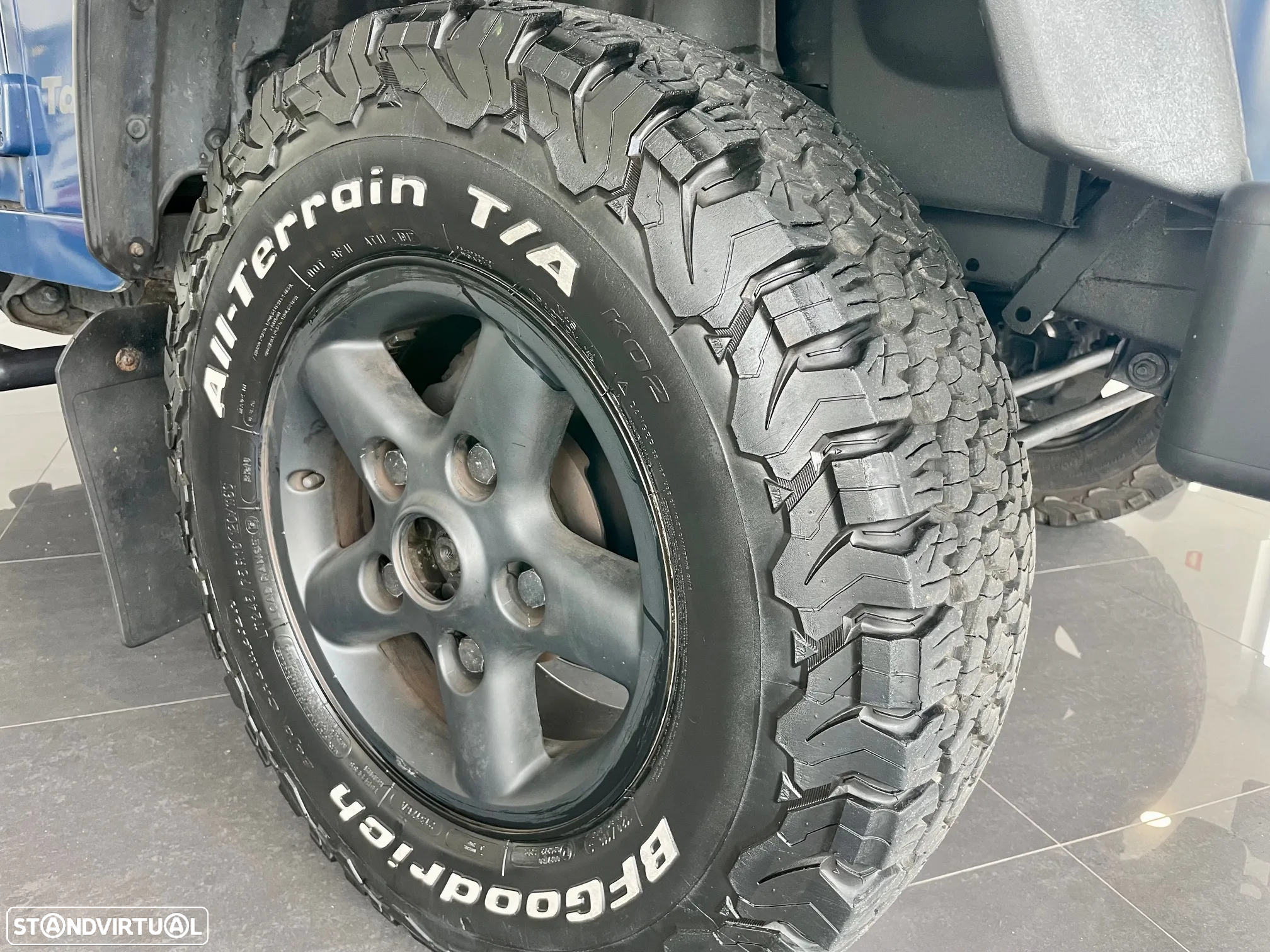 Land Rover Defender 90 2.5 TD5 Metal Top - 15