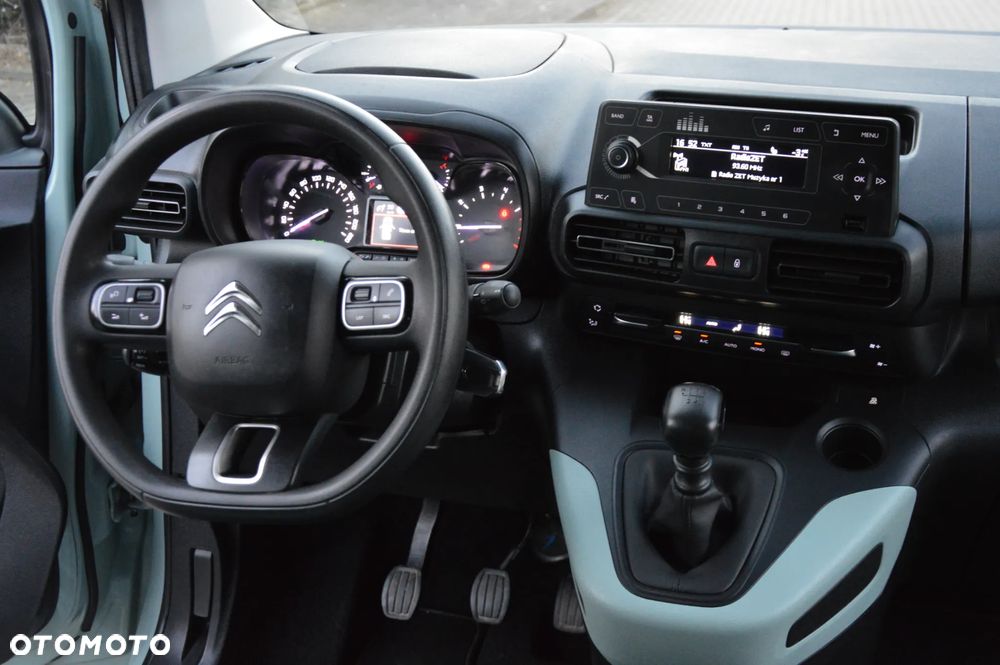Citroën Berlingo Multispace PureTech 110 SHINE - 16