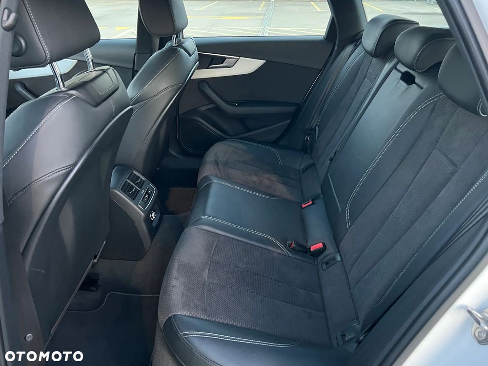 Audi A4 Avant 45 TDI quattro tiptronic S line - 29