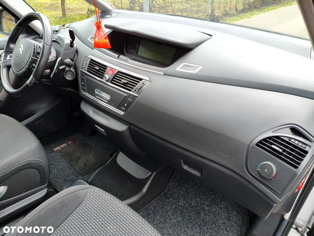 Citroën C4 Grand Picasso - 19