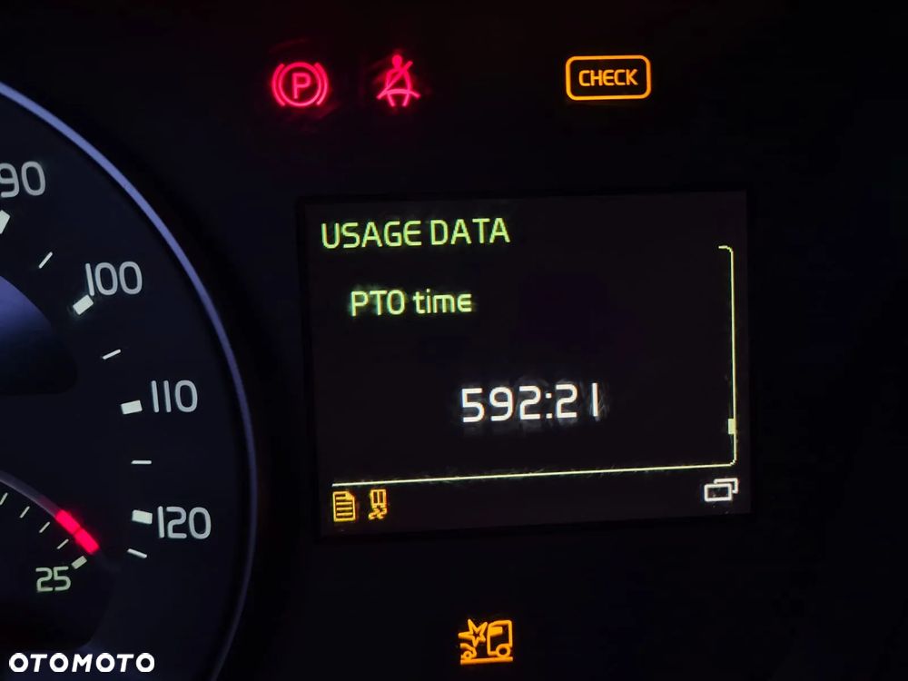 Volvo FH GLOBETROTTER - 37