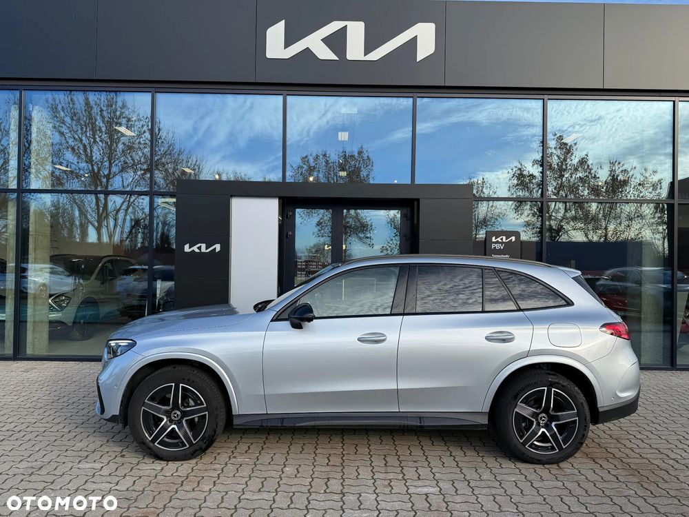 Mercedes-Benz GLC 300 e PHEV 4-Matic AMG Line - 2