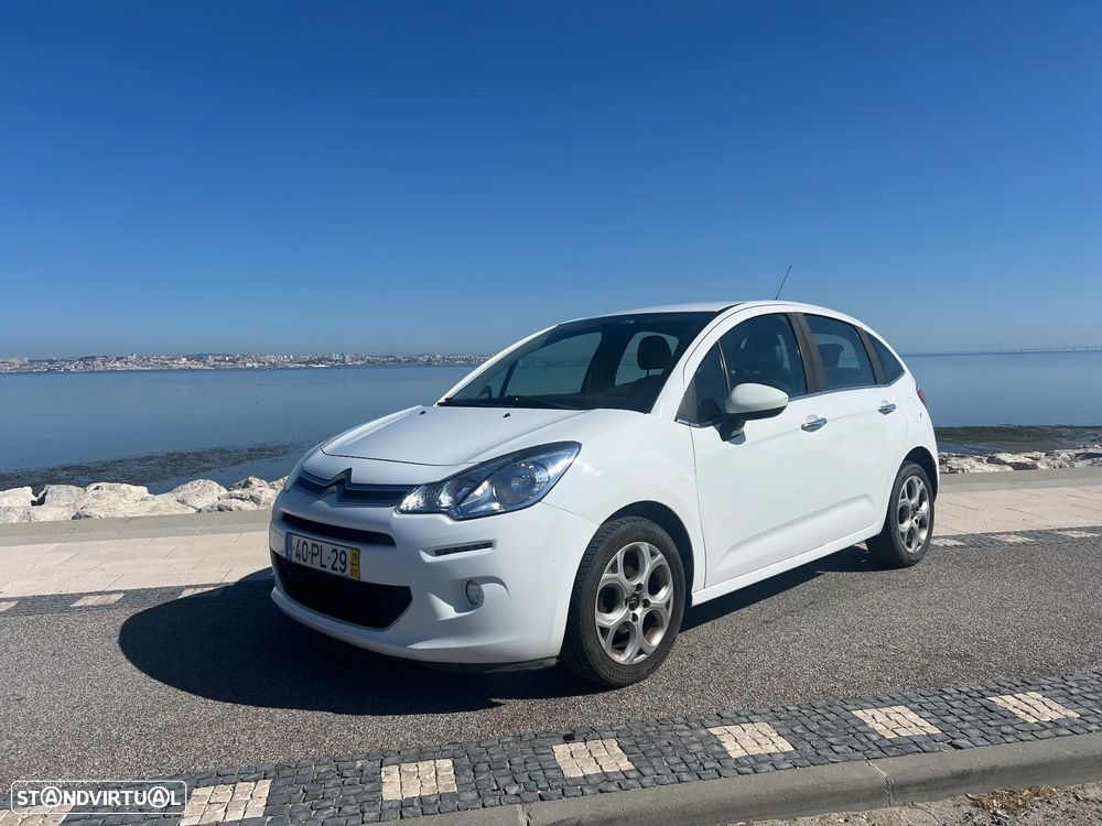 Citroën C3 1.2 PureTech Attraction - 1