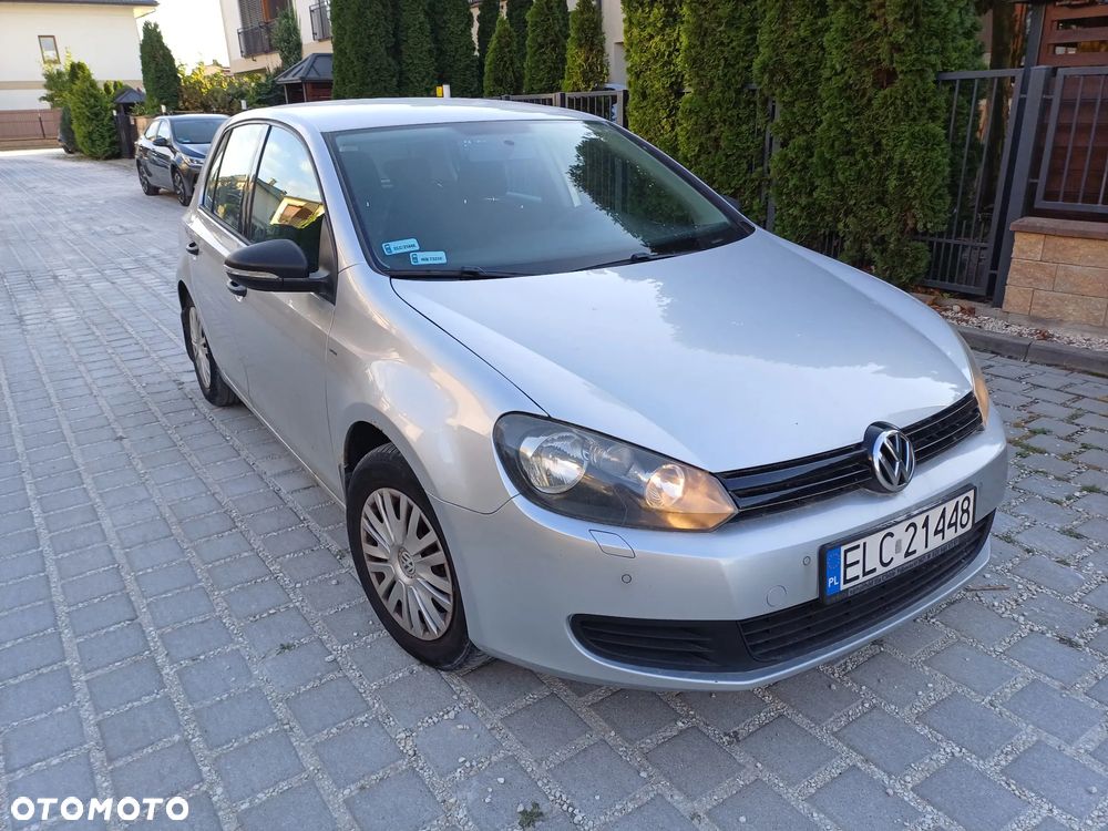 Volkswagen Golf - 11