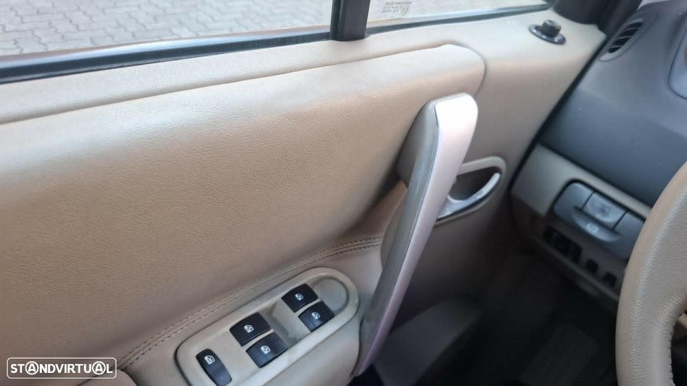 Renault Grand Scénic 1.5 dCi Dynamique - 16