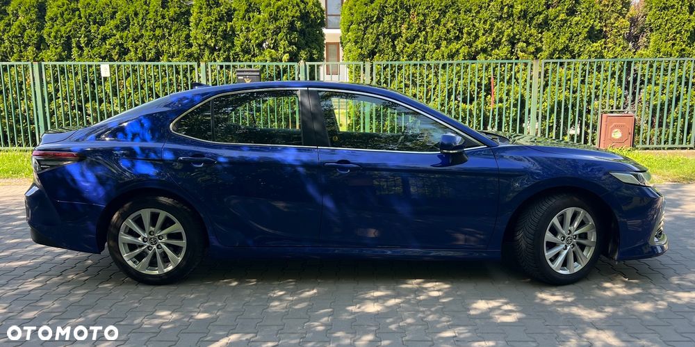 Toyota Camry 2.5 Hybrid Comfort CVT - 3