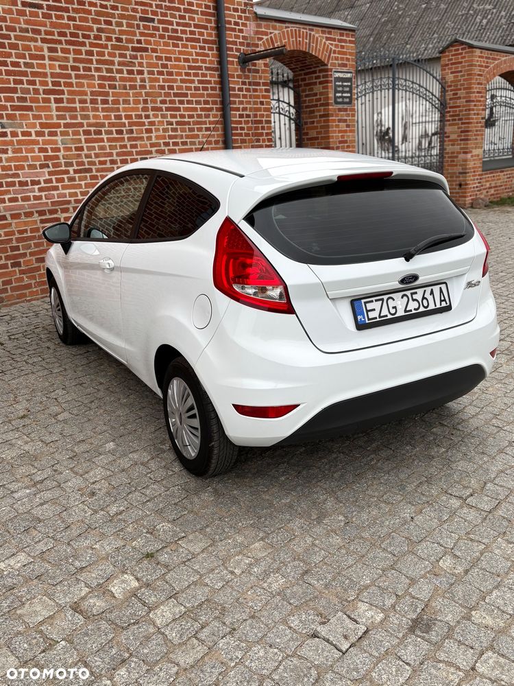 Ford Fiesta 1.25 Trend Edition - 5