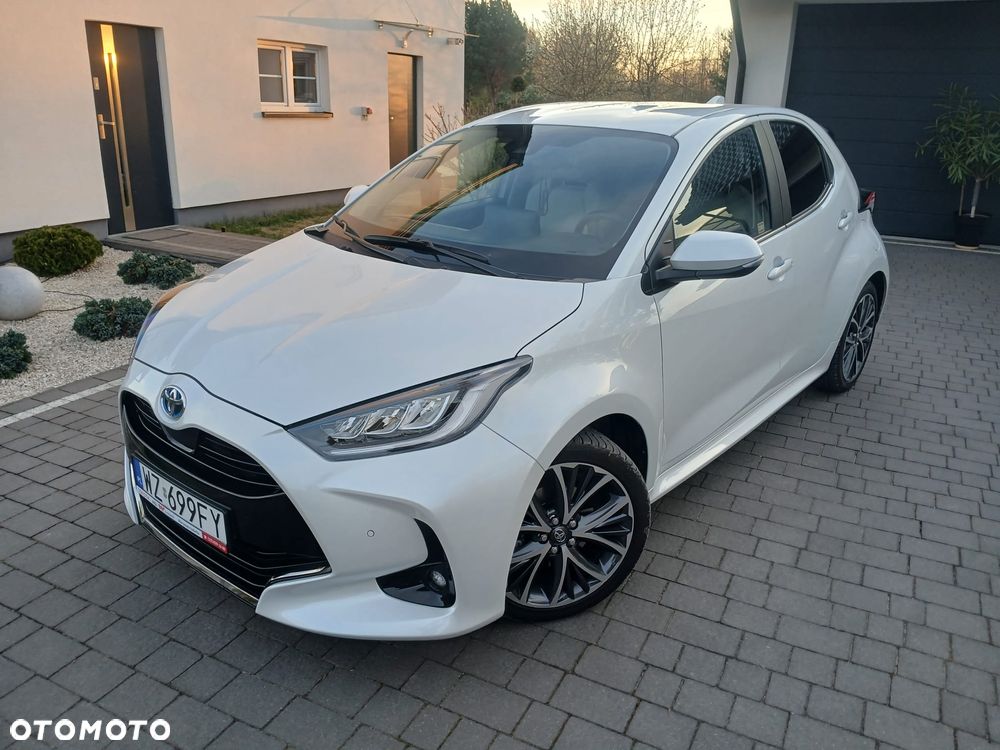 Toyota Yaris Hybrid 1.5 Style - 1