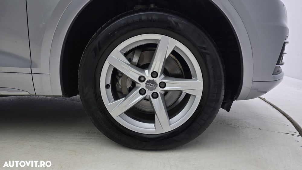 Audi Q5 2.0 40 TDI quattro S tronic Sport - 23