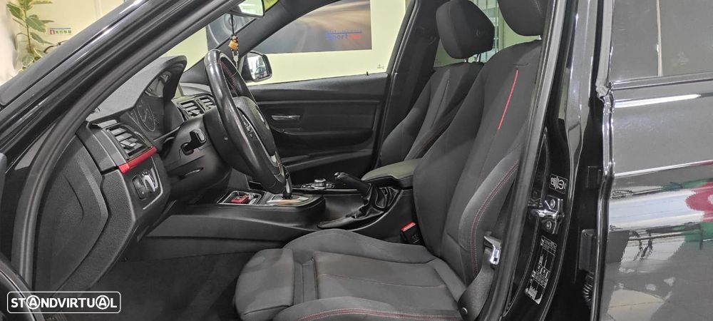 BMW 318 d Auto Line Sport - 17