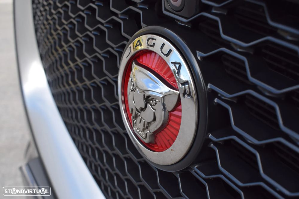 Jaguar F-Pace 2.0 i4D R-Sport - 25