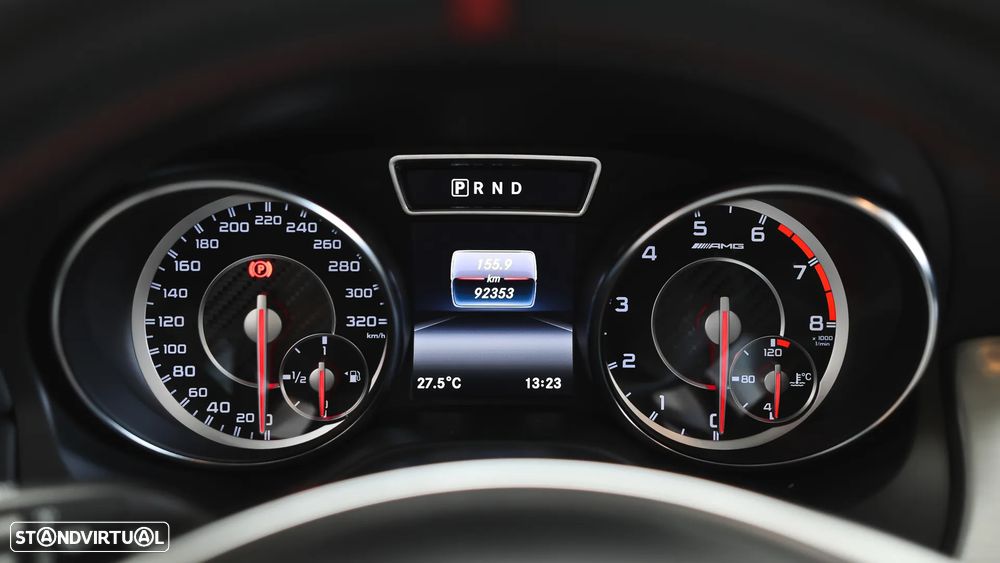 Mercedes-Benz CLA 45 AMG Shooting Brake 4-Matic - 32