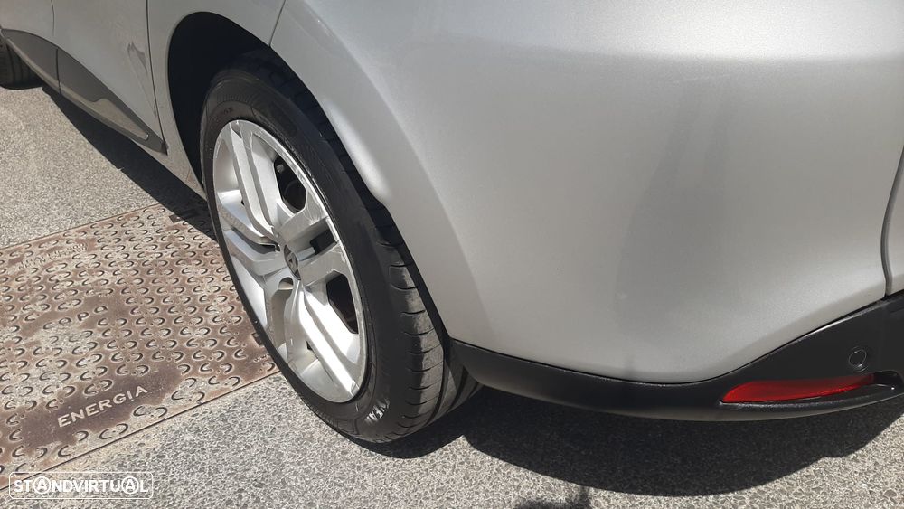Renault Clio Sport Tourer (Energy) dCi 90 Start & Stop LIMITED - 20