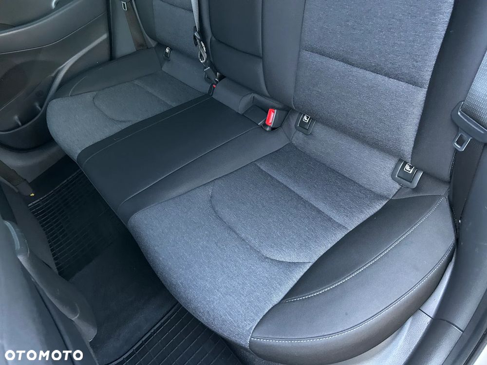 Hyundai i30 1.5 T-GDI 48V Smart - 13