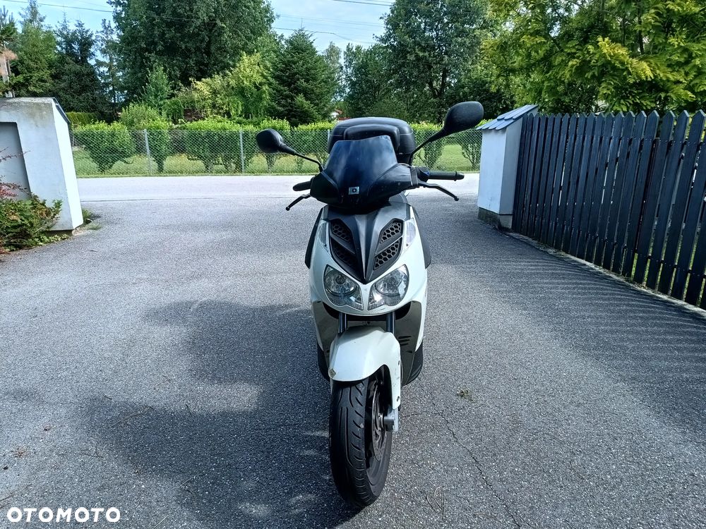 Aprilia Sportcity - 3