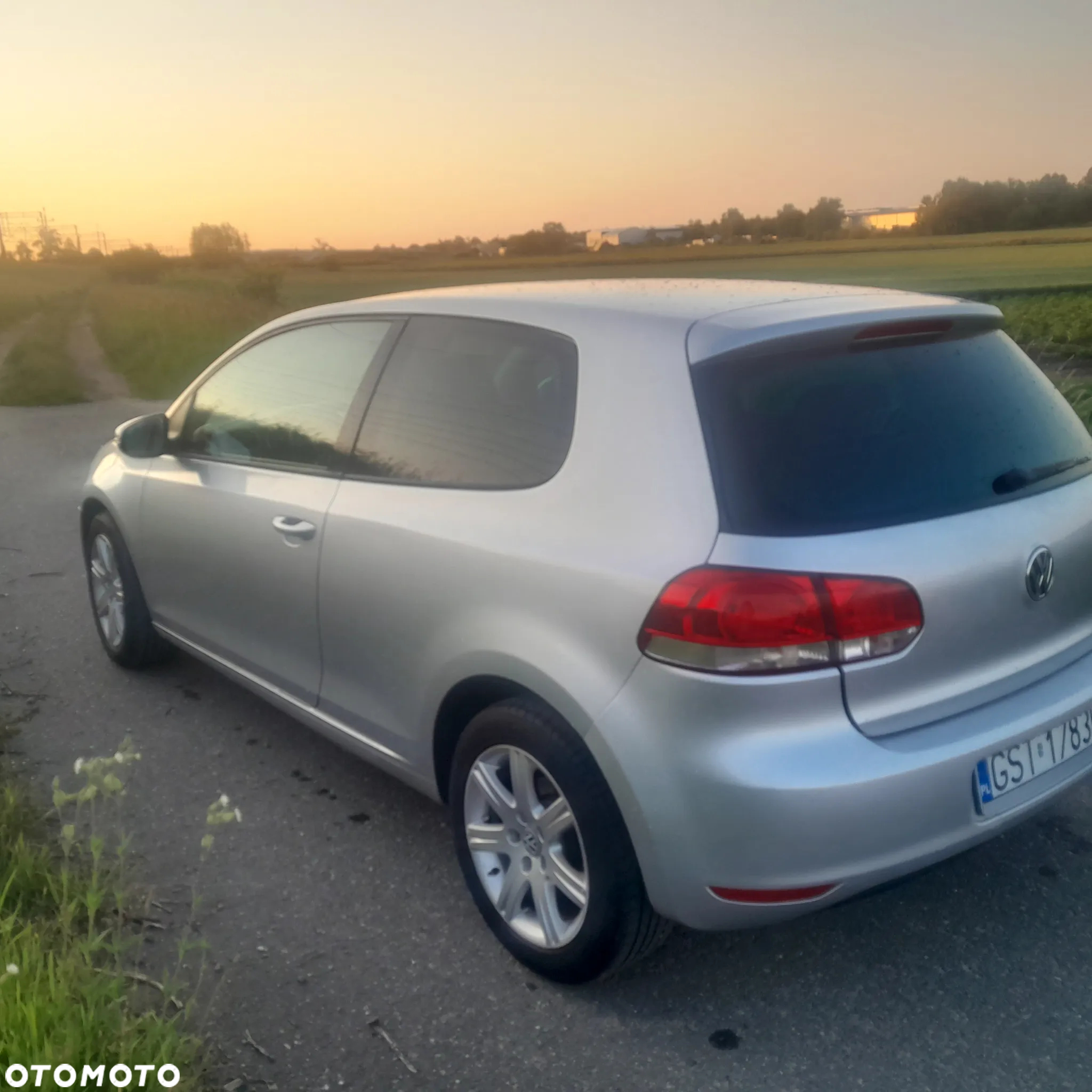 Volkswagen Golf V 1.4 Comfortline - 6