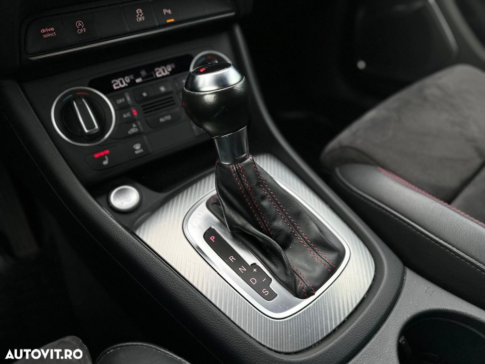 Audi Q3 2.0 TDI Quattro Stronic Sport - 8