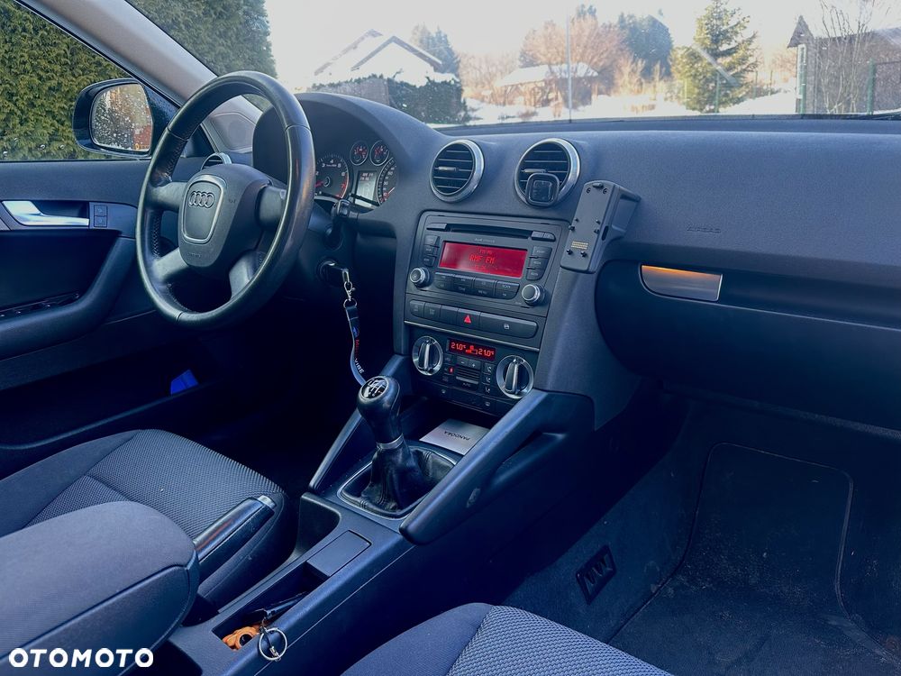 Audi A3 Sportback - 7