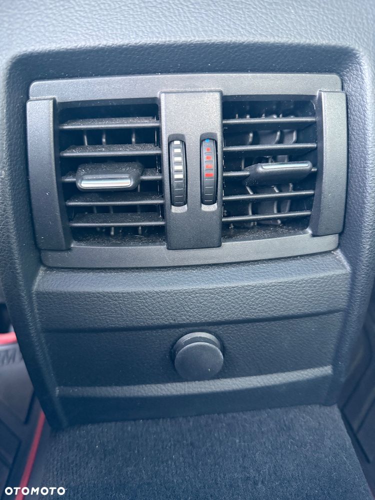 BMW Seria 3 335i xDrive Edition Sport - 27