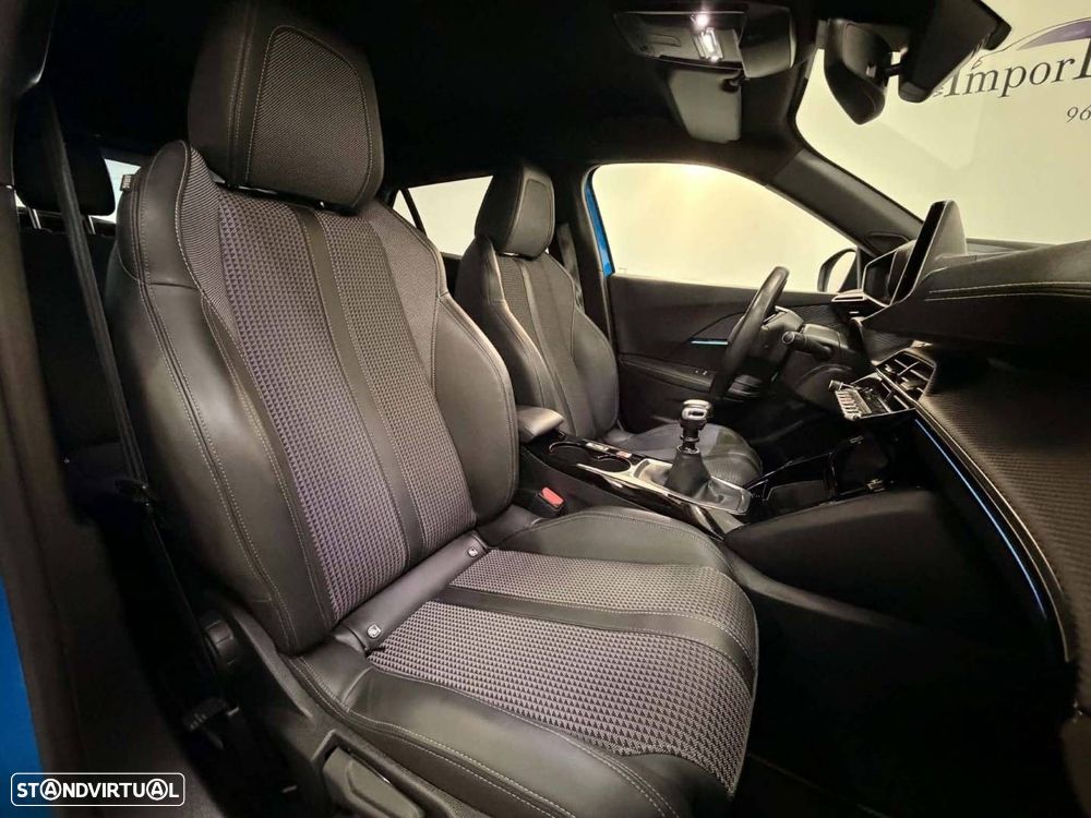 Peugeot 2008 1.2 PureTech GT Line - 13