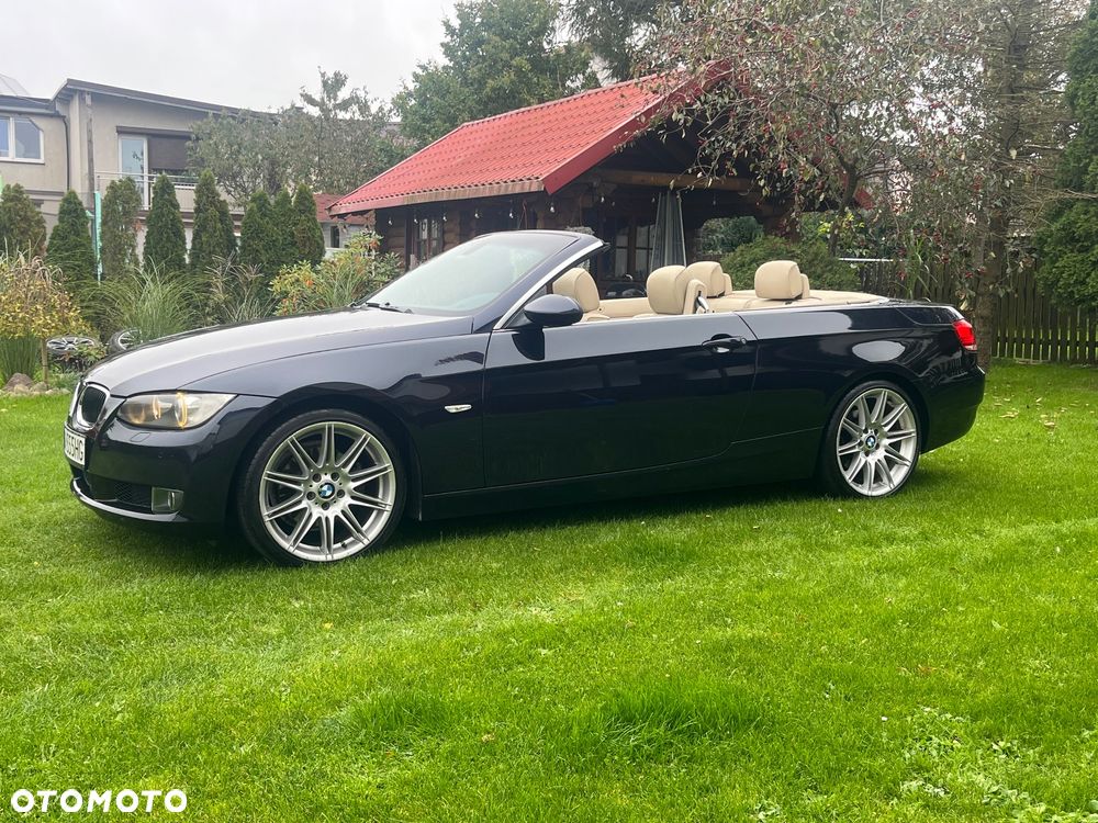 BMW Seria 3 320d DPF Cabrio - 4